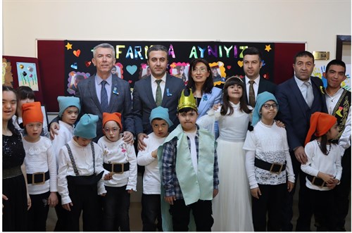 Kaymakam Sırmalı, 21 Mart Dünya Down Sendromu Farkındalık Günü Dolayısıyla Ali Gültekin Özel Eğitim Uygula Okulu'nda Düzenlenen Programa İştirak Etti
